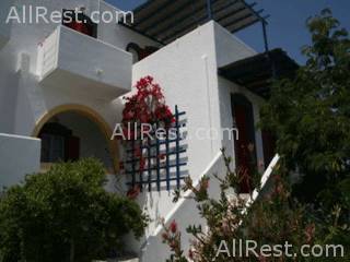 Albatross Hotel & Bungalows 7